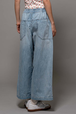 Jane Light Wash Wide Leg Jean