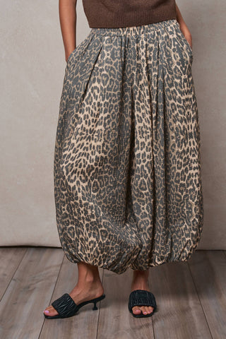 Cory Leopard Balloon Pants